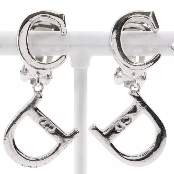 AUTHENTICITY GUARANTEED Dior CD Earring Silver metallic 5.5g Women - Picture 1 of 5